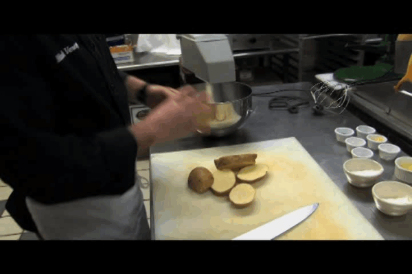 How to Make Salmon Boxty