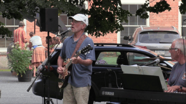 Dr. Tom’s Band on Proctorsville Green
