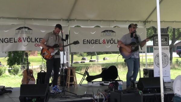 Brooks Hubbard & Jay Nash in concert