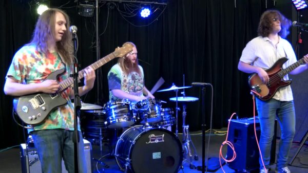 The Tasty Twist w/ Sammy B- The Unqualified Band