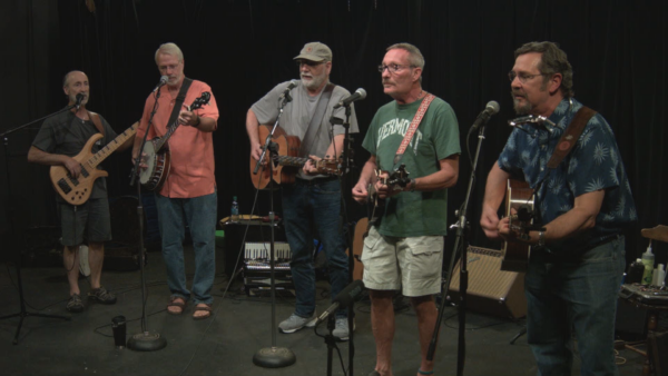 Bunty Station- Wagon Wheel